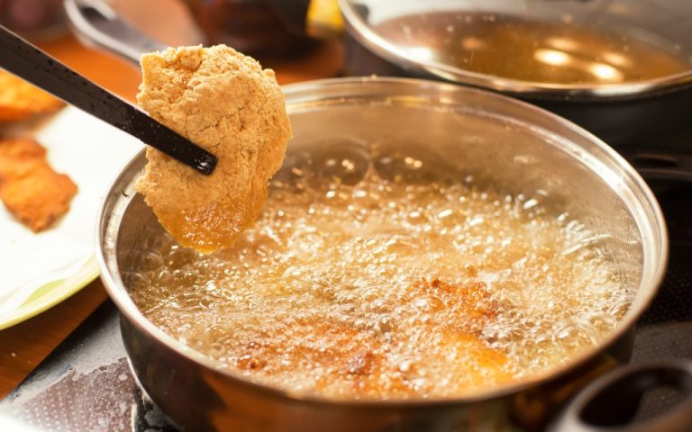 Read more about the article The Best Oil for Frying
